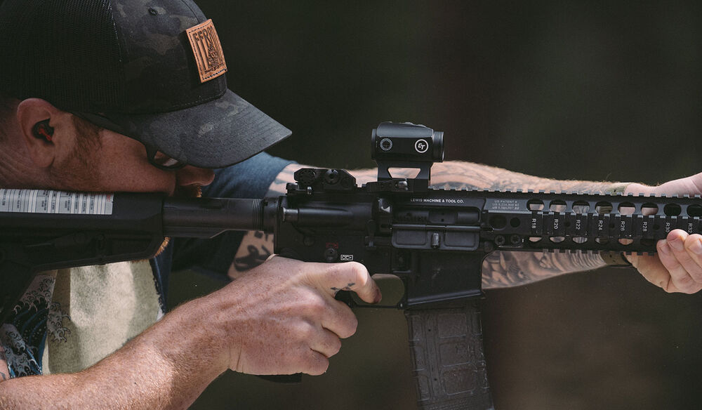 CTS-1000 Compact Tactical Red Dot Sight for Rifles [2.0 MOA]